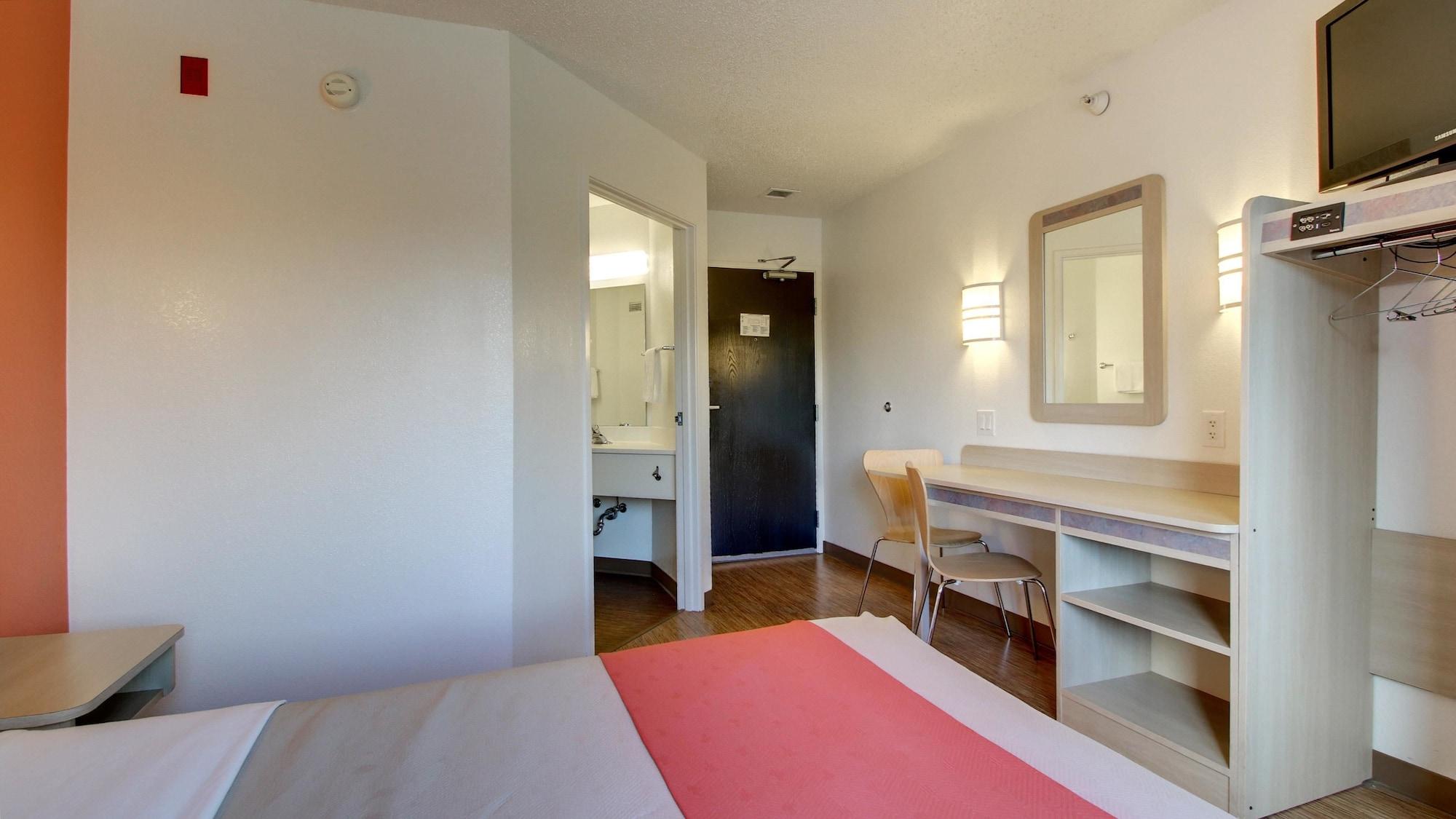 Motel 6-Springfield, Il I-55 I-72 Εξωτερικό φωτογραφία