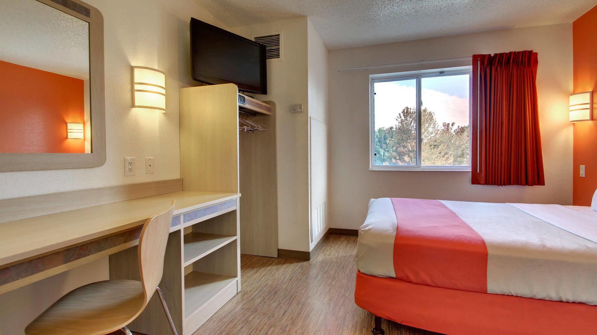 Motel 6-Springfield, Il I-55 I-72 Εξωτερικό φωτογραφία